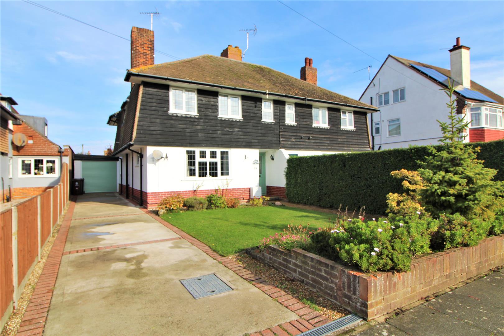 Residential Properties for Sale Tendring Paveys Estate Agents